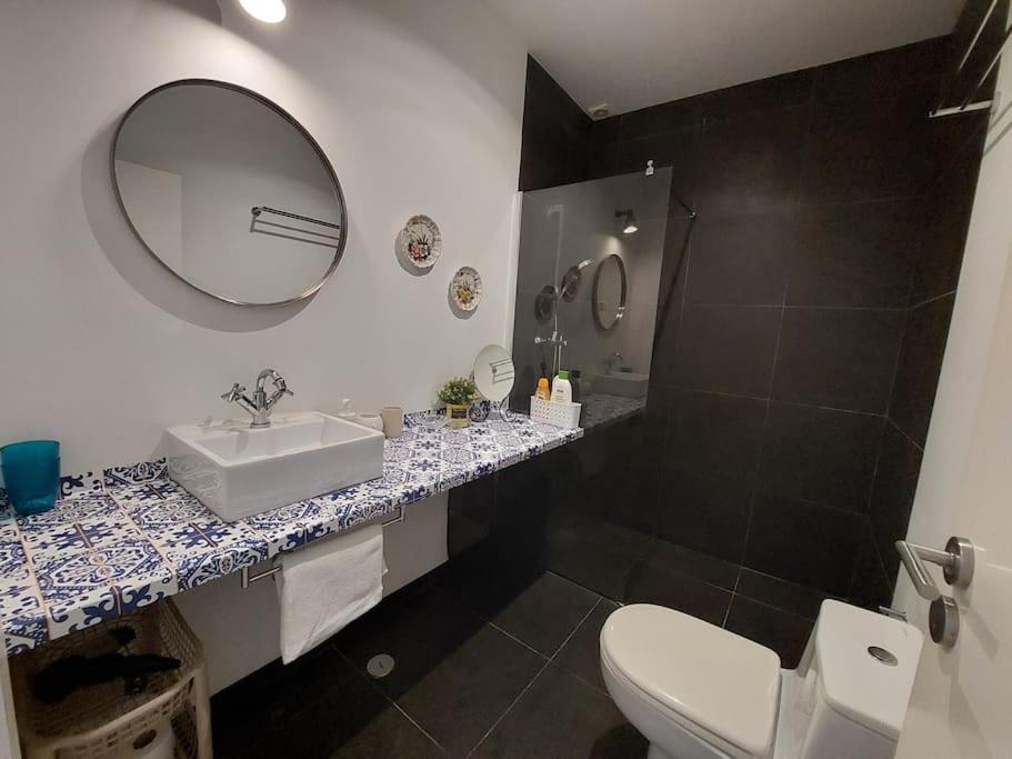Apartment With Private Garden - Central Location 리스본 외부 사진