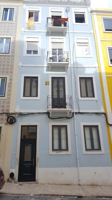 Apartment With Private Garden - Central Location 리스본 외부 사진